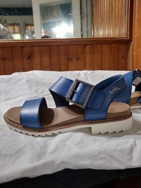 Skechers Blue Synthetic Buckle Sandals Archfit NWOB